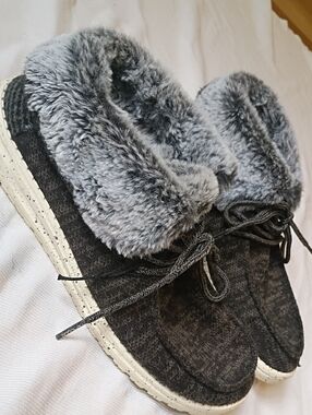 Hey Dude Britt Knit Faux Fur Lined Shoe